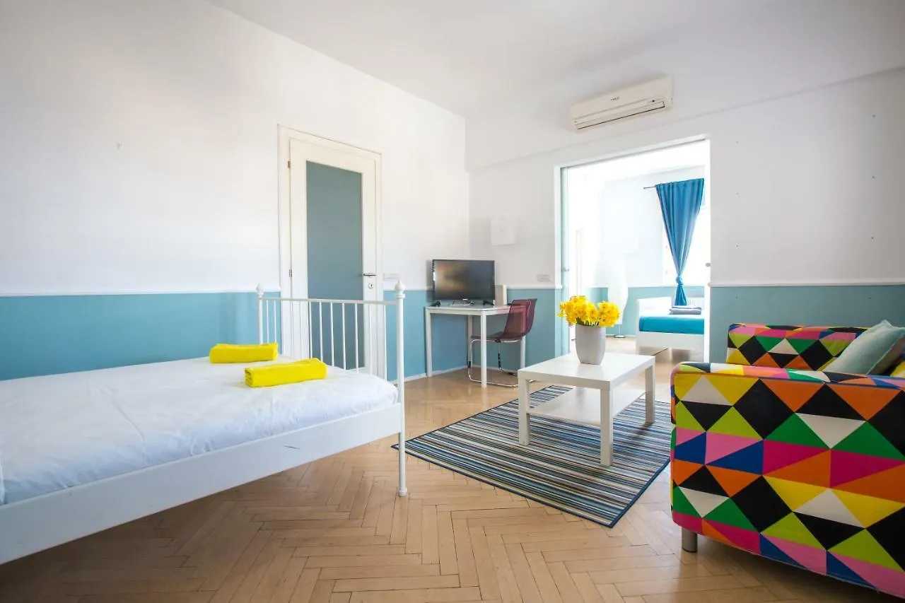 Color Apartment New Design Bucharest