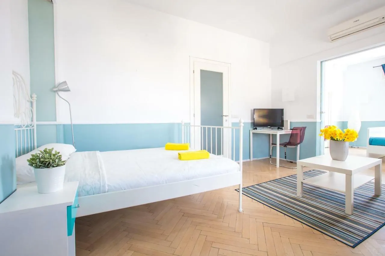 Color Apartment New Design Bucharest